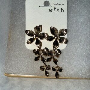 Gold Floral Earrings